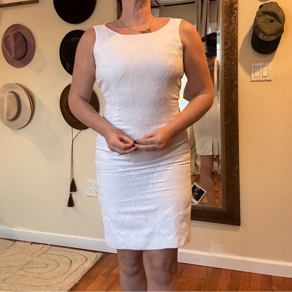 TALBOTS WHITE FLORAL JACQUARD A LINE DRESS AND JACKET - Picture 3 of 10